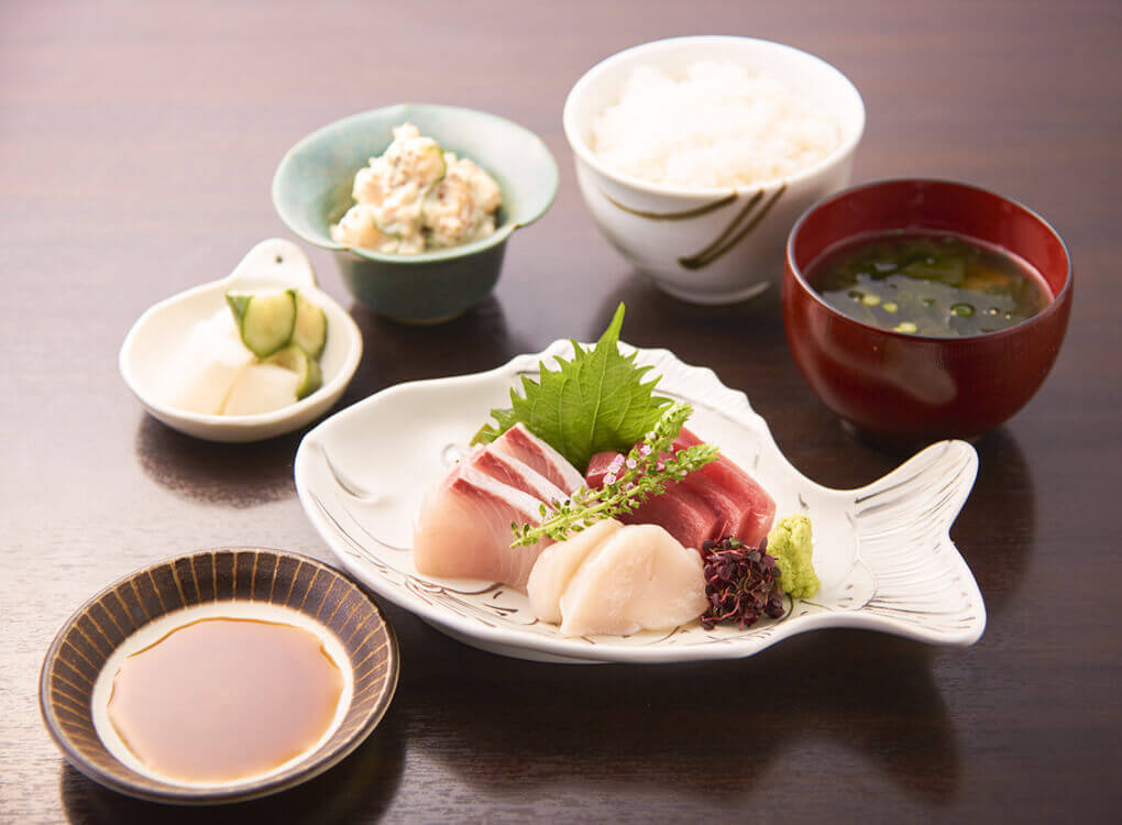 定食屋 石榴